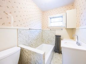 71 W Main St, West Brookfield MA 01585