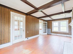 71 W Main St, West Brookfield MA 01585