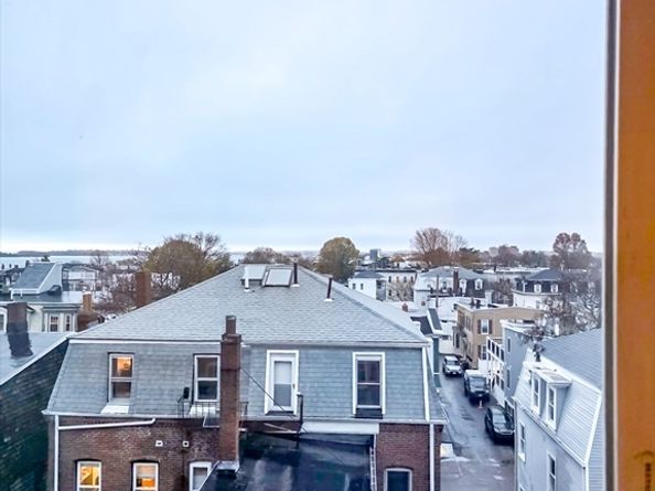 309 Emerson St 14, Boston MA 02127