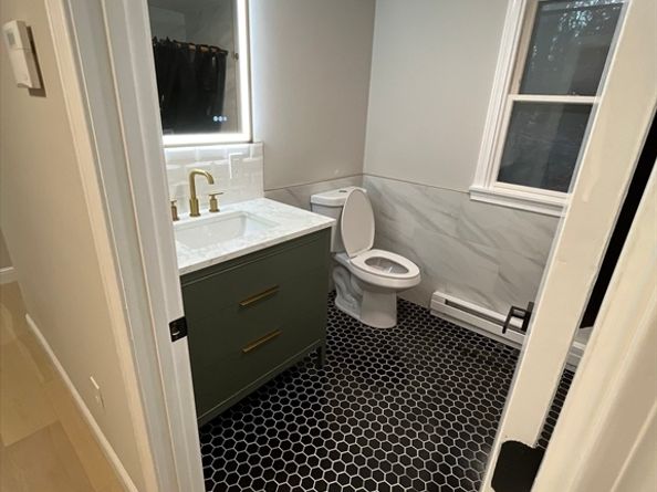 33 Highview Rd, Rockport MA 01966