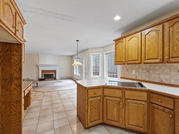 96 Cedarwood Rd., Boxborough MA 01719