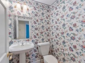 96 Cedarwood Rd., Boxborough MA 01719