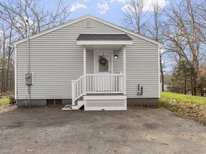 368 Keys Road, Warren MA 01585