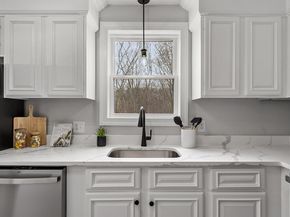 368 Keys Road, Warren MA 01585