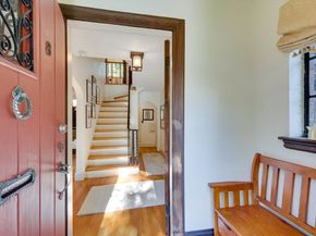 8 Felsdale Close, Winchester MA 01890