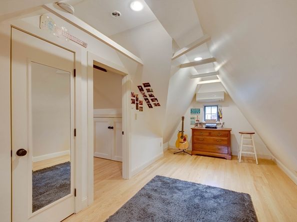 8 Felsdale Close, Winchester MA 01890