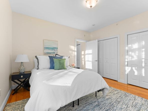 127 Harvey St, Cambridge MA 02140