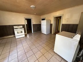 127 Cliff St, Southbridge MA 01550