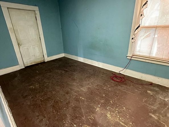 127 Cliff St, Southbridge MA 01550