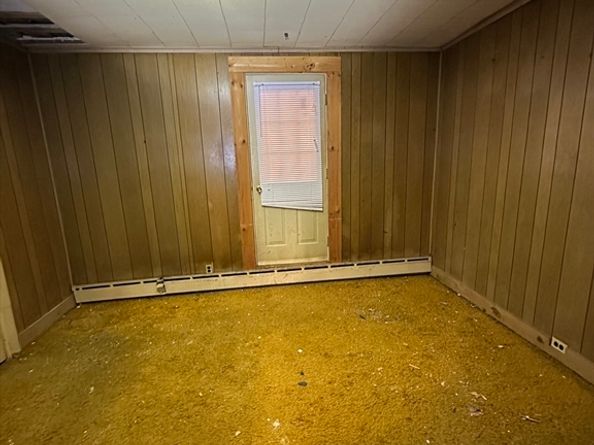 127 Cliff St, Southbridge MA 01550