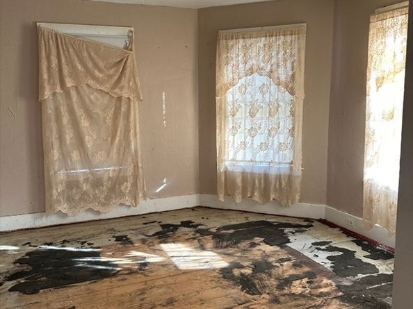 127 Cliff St, Southbridge MA 01550