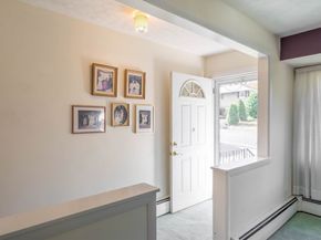 27 Brewster Road, Worcester MA 01602