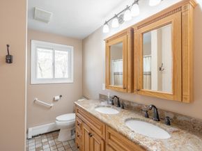 27 Brewster Road, Worcester MA 01602