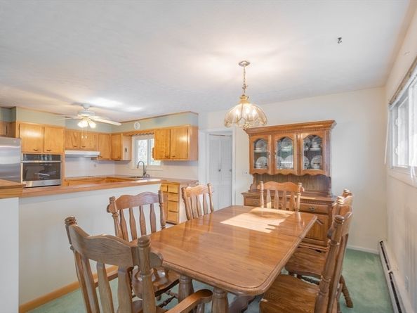 27 Brewster Road, Worcester MA 01602