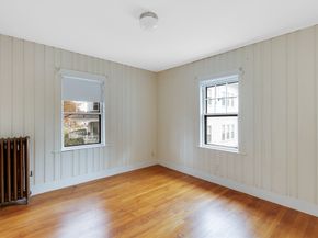 11 Larrabee St, Melrose MA 02176