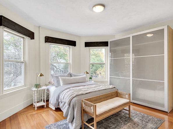 456 Medford St 3, Somerville MA 02145