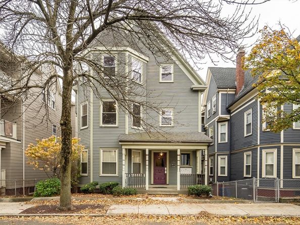 456 Medford St 3, Somerville MA 02145
