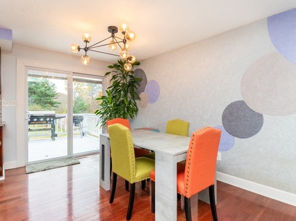 32 Marys Way, Stoughton MA 02072