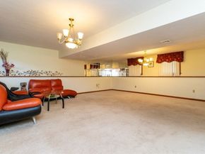 32 Marys Way, Stoughton MA 02072