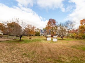 32 Marys Way, Stoughton MA 02072