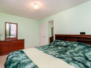 32 Marys Way, Stoughton MA 02072