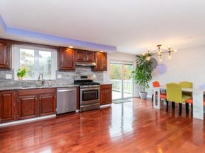 32 Marys Way, Stoughton MA 02072