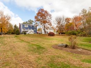 32 Marys Way, Stoughton MA 02072