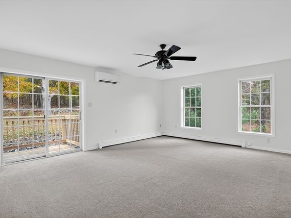 14 Pinehill Rd, Framingham MA 01701