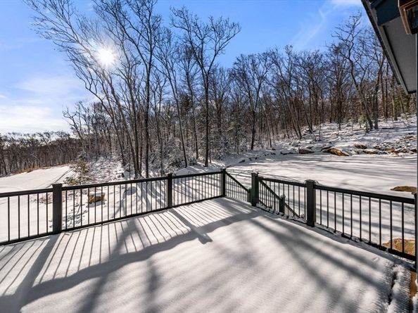 17 Whisper Way, Hopkinton MA 01748