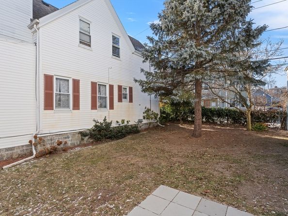 125 Buttonwood St, Boston MA 02125