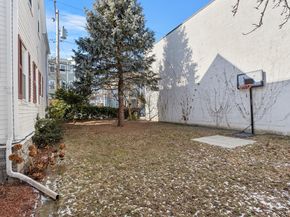 125 Buttonwood St, Boston MA 02125