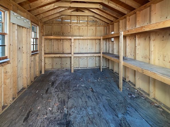 9 Hillside Ave, Braintree MA 02184