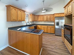 9 Hillside Ave, Braintree MA 02184