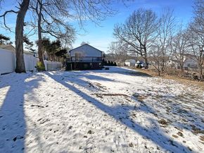 9 Hillside Ave, Braintree MA 02184