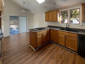 9 Hillside Ave, Braintree MA 02184