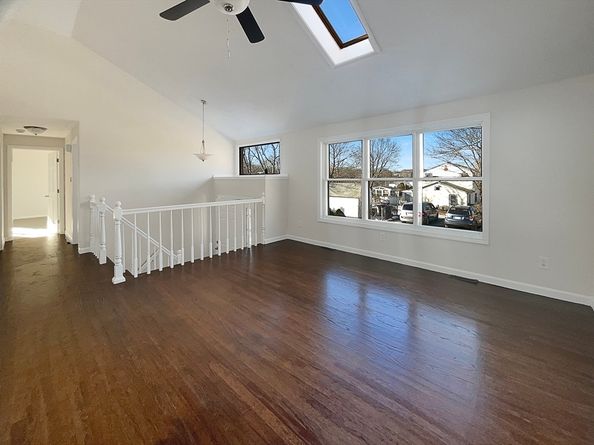 9 Hillside Ave, Braintree MA 02184