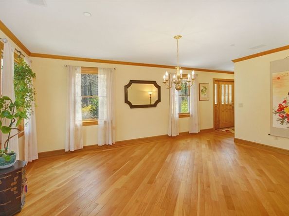 17 Wyndcliff Drive, Acton MA 01720