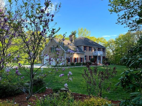 17 Wyndcliff Drive, Acton MA 01720