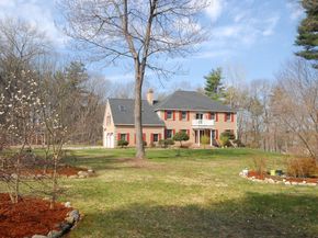 17 Wyndcliff Drive, Acton MA 01720