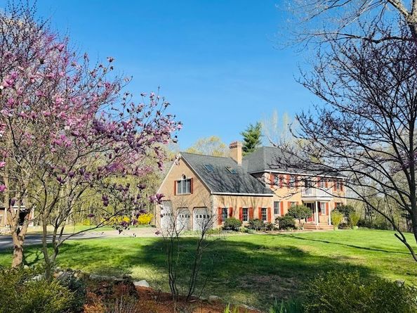 17 Wyndcliff Drive, Acton MA 01720
