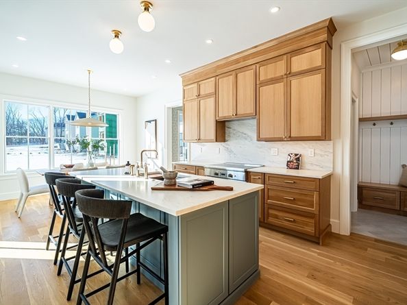 26 Common Court, Lexington MA 02421