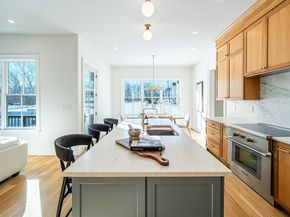 26 Common Court, Lexington MA 02421