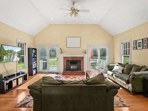 361 South St, Auburn MA 01501