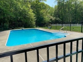 361 South St, Auburn MA 01501