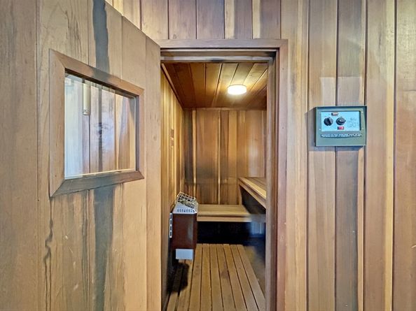 65 Lake Ave 1008, Worcester MA 01604