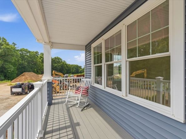 9 Jasmine Way, Bridgewater MA 02324
