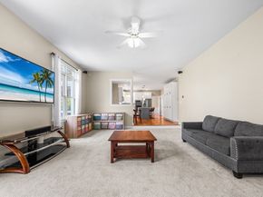 45 Piccadilly Way, Westborough MA 01581