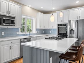 45 Piccadilly Way, Westborough MA 01581