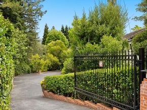 452 Roblar Avenue, Hillsborough CA 94010
