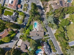 452 Roblar Avenue, Hillsborough CA 94010